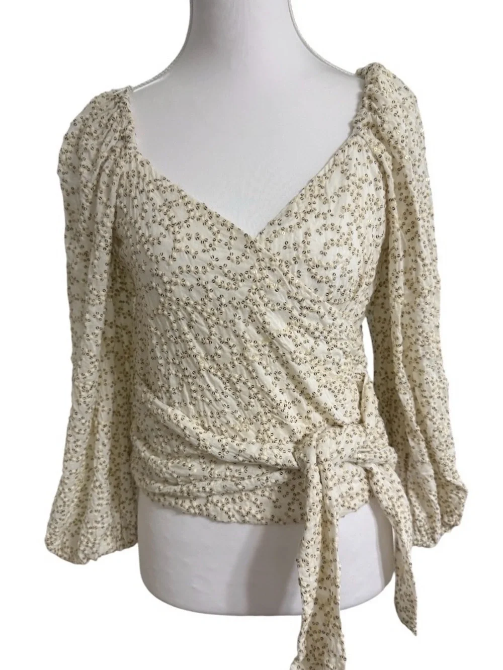 ANTHROPOLOGIE XS IVORY FLORAL EMBROIDERED WRAP BLOUSE TIE FRONT LONG SLEEVE BOHO